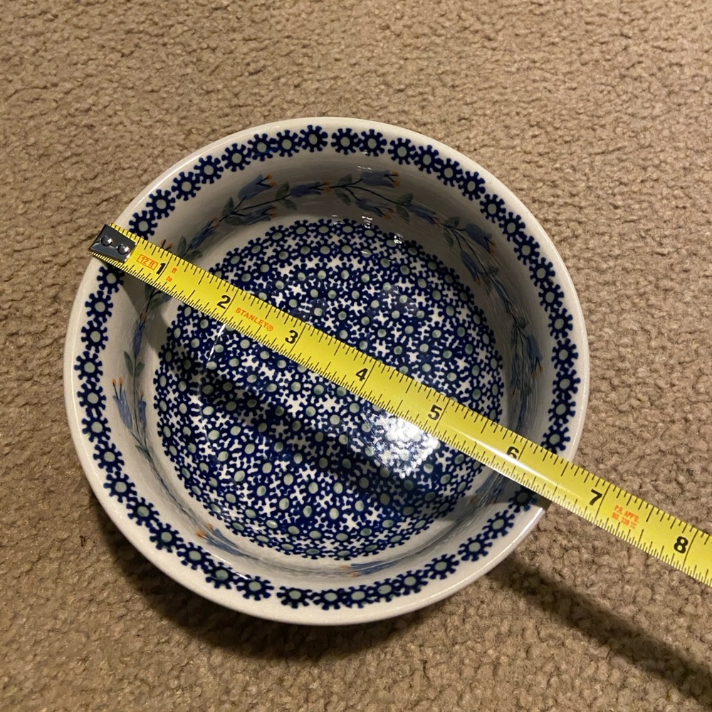 Polish Pottery scalloped bowl—blue tulips - Picture 2 of 5